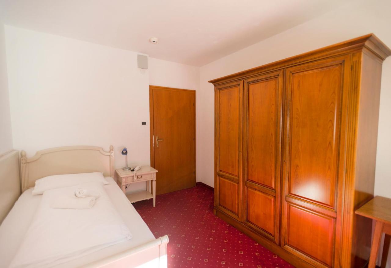 Hotel Marlingerhof Esterno foto